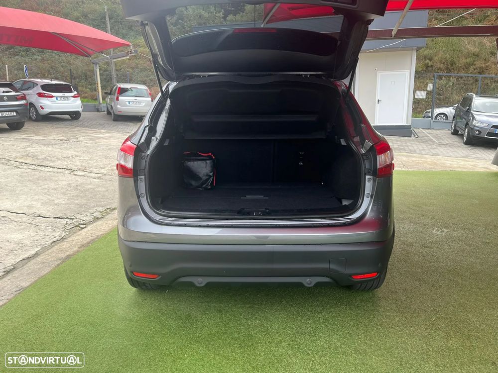 Nissan Qashqai 1.6 dCi Xtronic ACENTA - 5