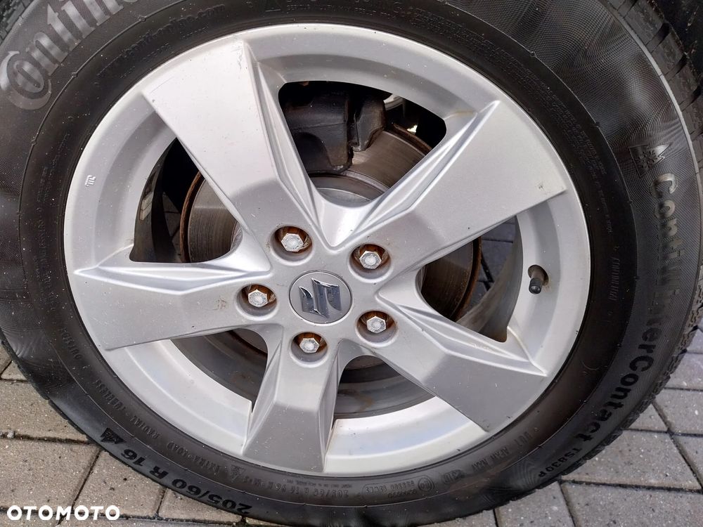 Suzuki SX4 1.6 Premium - 11