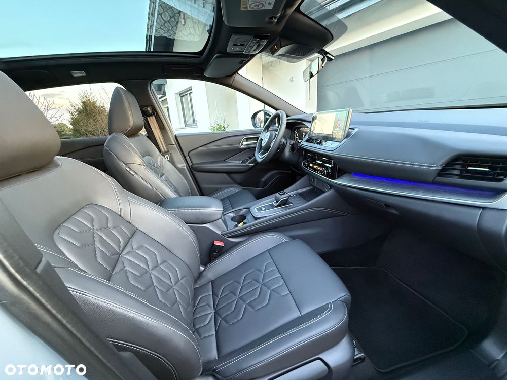 Nissan Qashqai 1.3 DIG-T MHEV Xtronic Tekna - 18