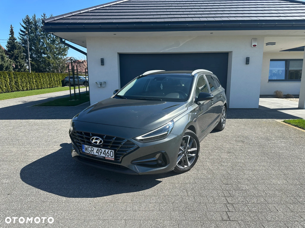 Hyundai i30 1.5 T-GDI 48V Smart DCT