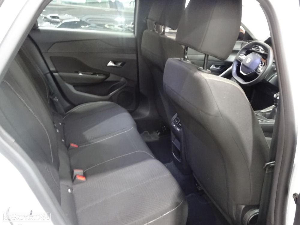 Peugeot 308 SW 1.2 PureTech Active - 21