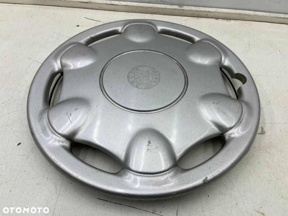 Kołpak Skoda 15 cali r15 jedna sztuka art40415 - 3