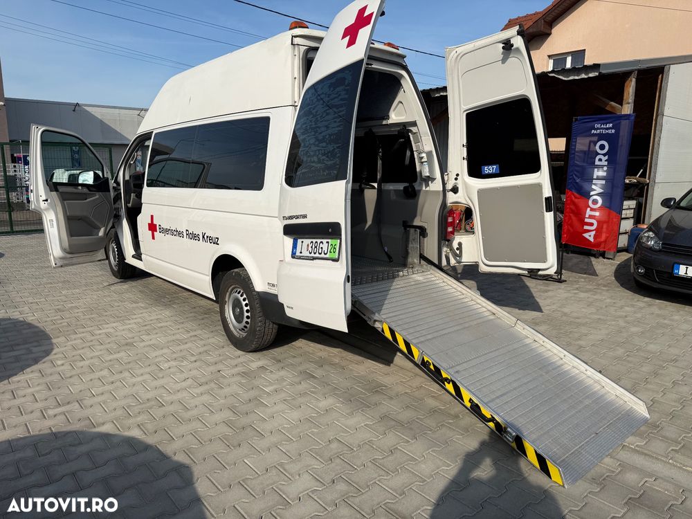 Volkswagen Multivan - 15