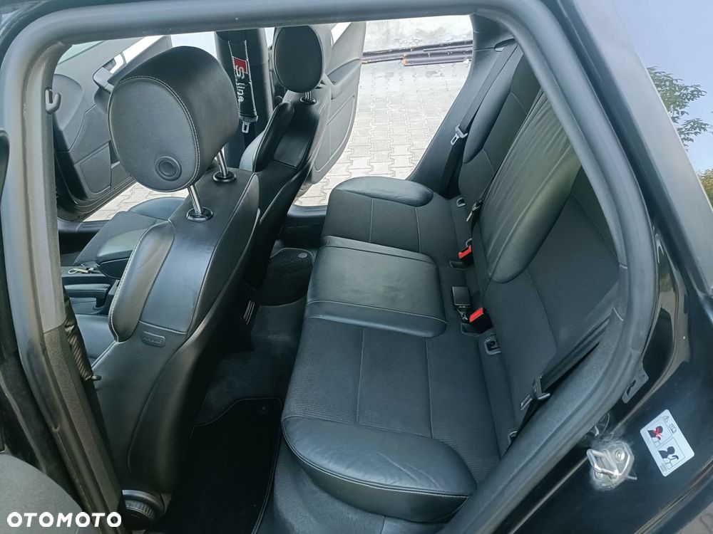 Audi A3 Sportback 2.0 TDI DPF S line Sportpaket (plus) - 13