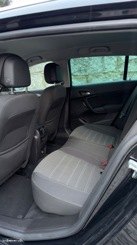 Opel Insignia Sports Tourer 1.6 Edition - 11