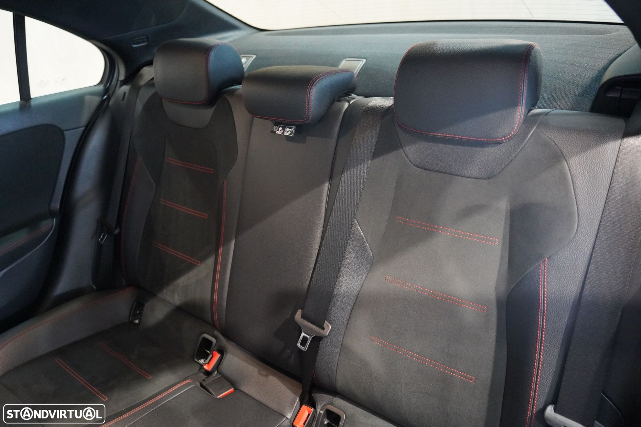 Mercedes-Benz A 180 d AMG Line Aut. - 22