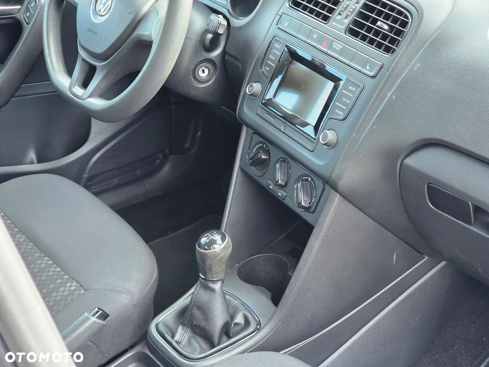 Volkswagen Polo 1.0 Comfortline - 15