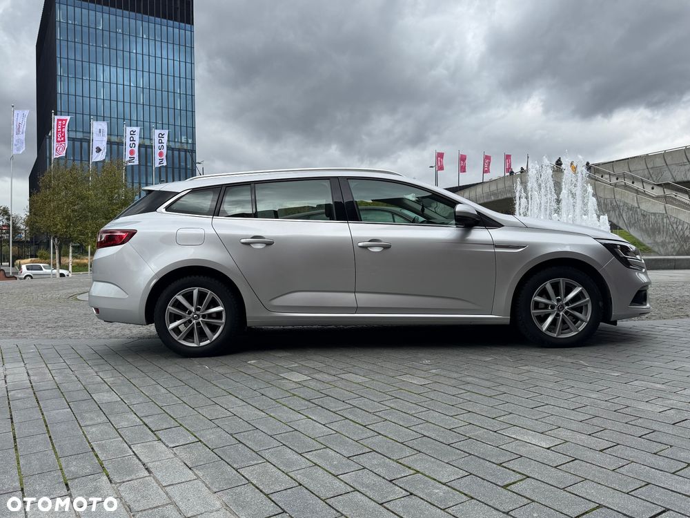 Renault Megane 1.5 Blue dCi Intens - 5