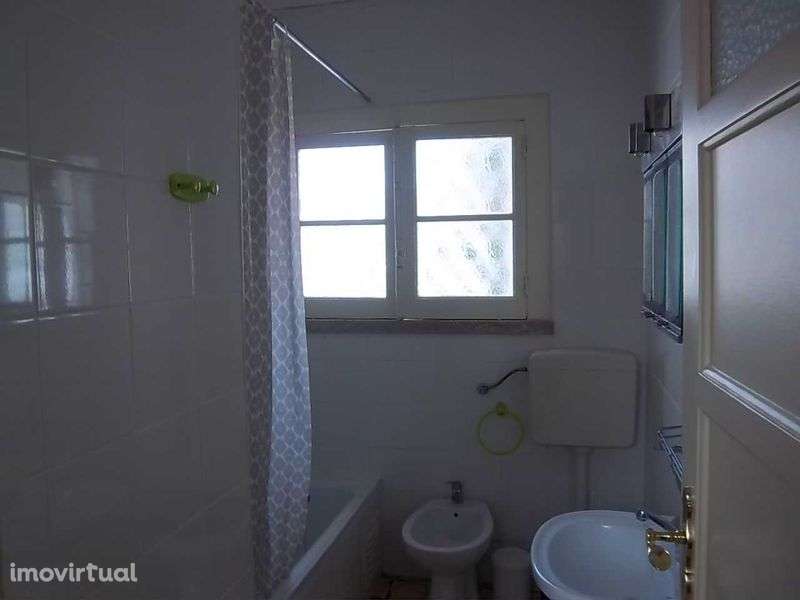 T3 MOBILADO E EQUIPADO na DAMAIA com muitos transportes - Grande imagem: 5/8