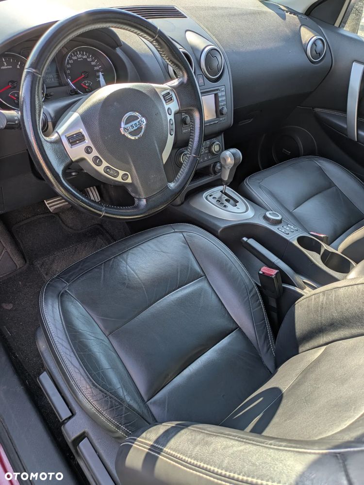 Nissan Qashqai 2.0 dCi 4x4 Tekna Premium - 13