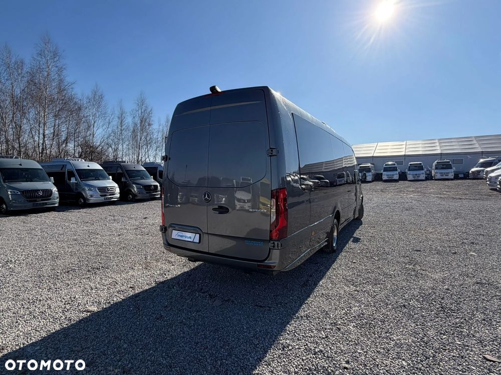 Mercedes-Benz Sprinter 519 - 6