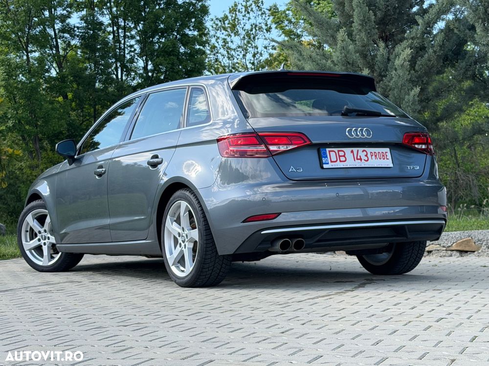 Audi A3 2.0 TDI S tronic Sport - 40