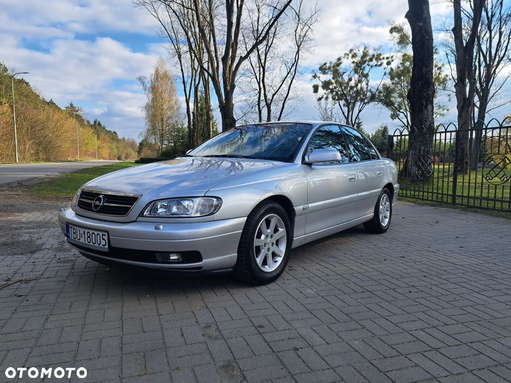 Opel Omega 2.2 Elegance - 20