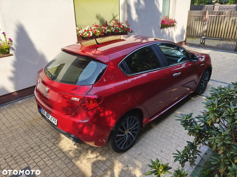 Alfa Romeo Giulietta 2.0 JTDM Distinctive - 22