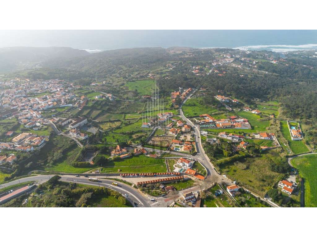 Terreno Urbano Vista Mar | Almoçageme |Sintra - Grande imagem: 2/15