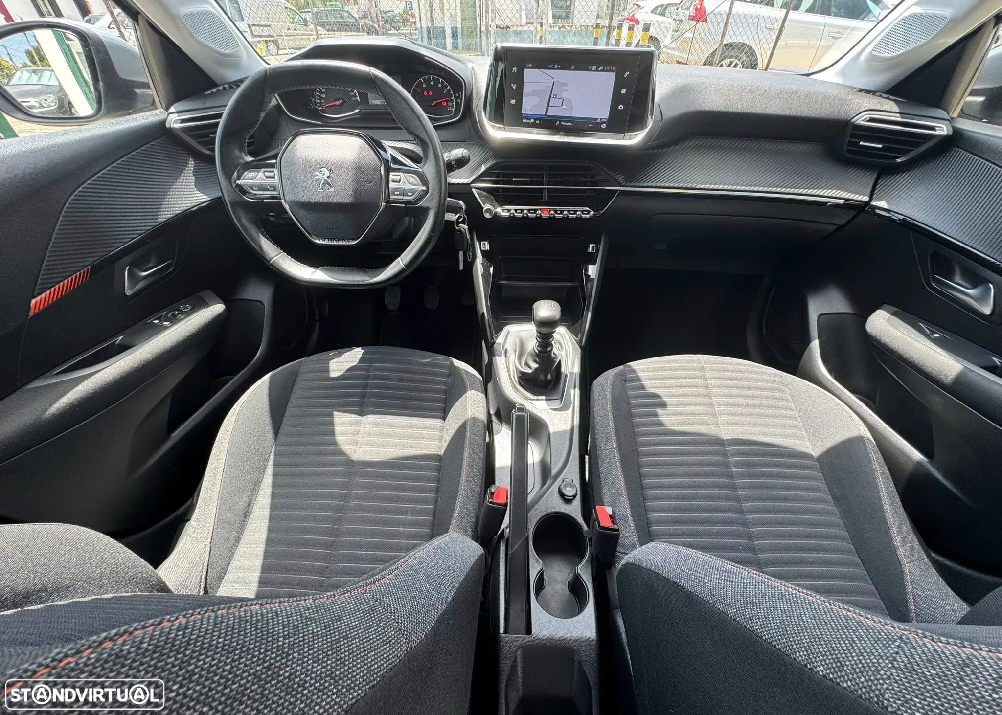 Peugeot 208 1.2 PureTech Active - 9