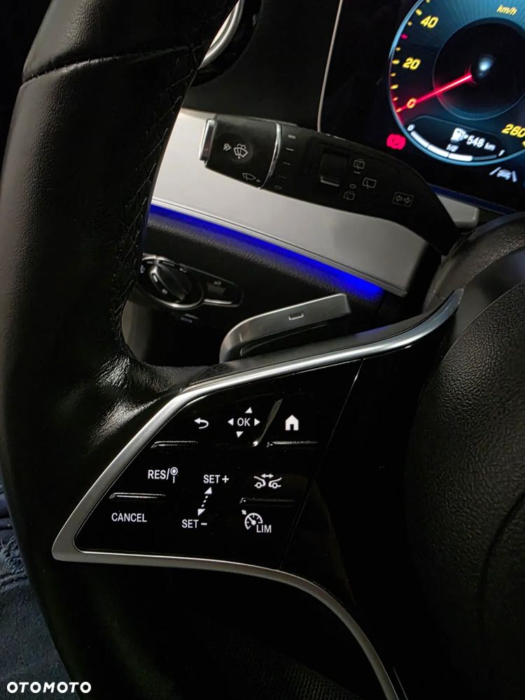 Mercedes-Benz Klasa E 300 de 4-Matic Exclusive - 22