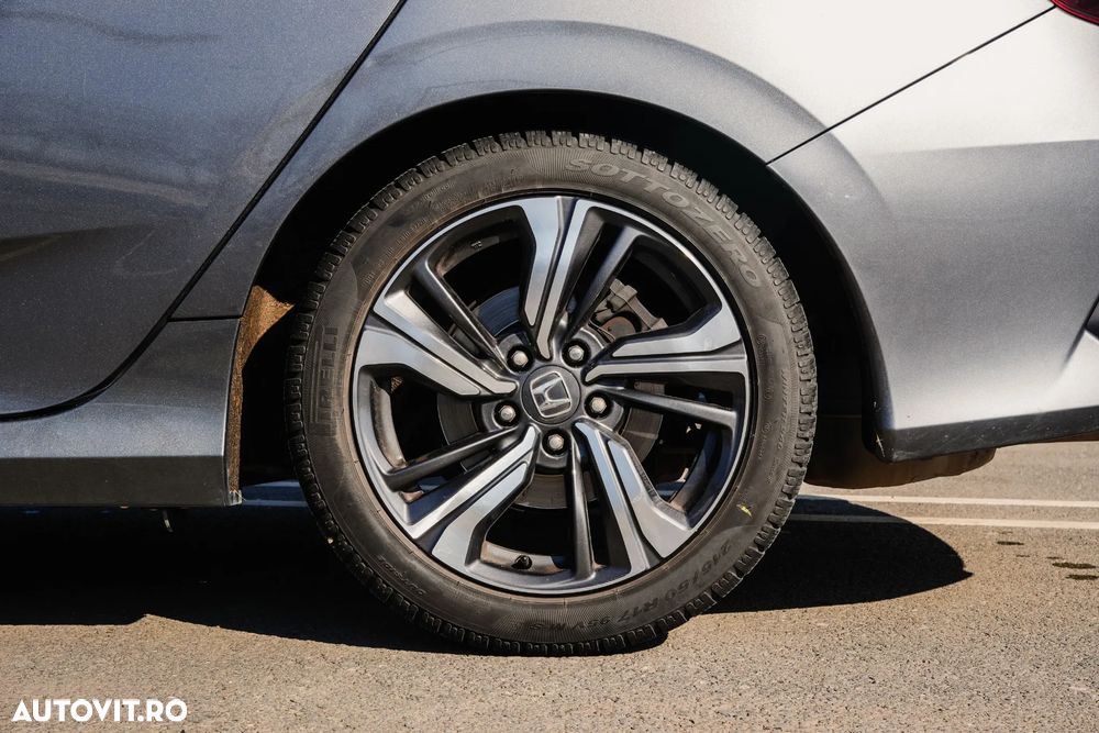 Honda Civic 1.5 VTEC Turbo CVT Executive - 8