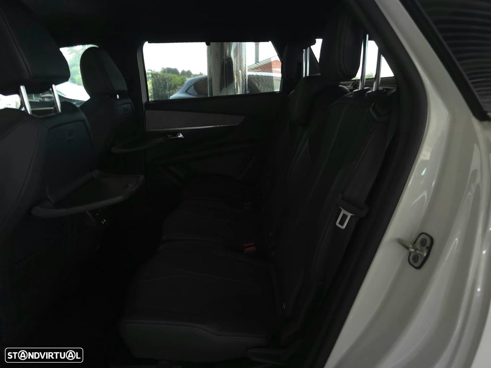 Peugeot 5008 1.5 BlueHDi GT EAT8 - 13