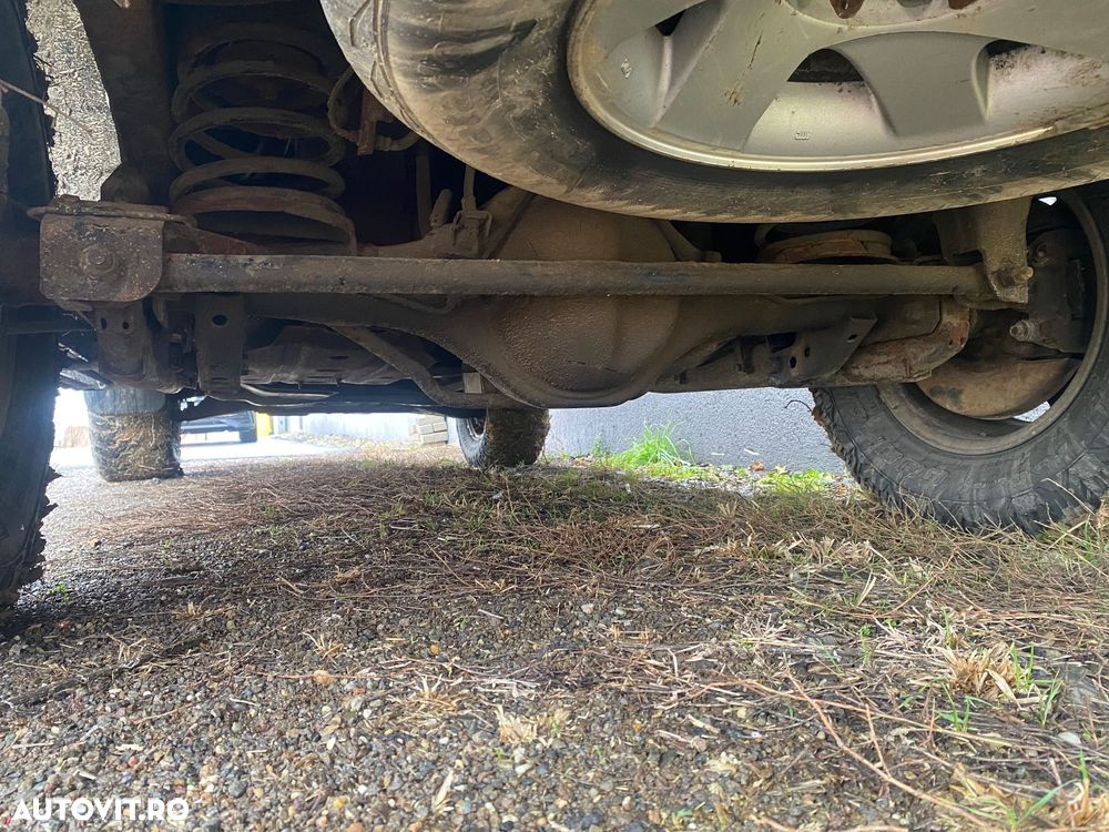 Mitsubishi Pajero Sport 2.5 TD Intense Piele + - 9