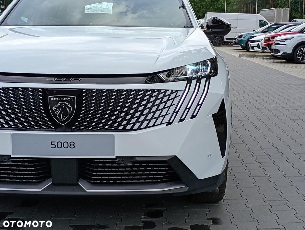 Peugeot 5008 - 5