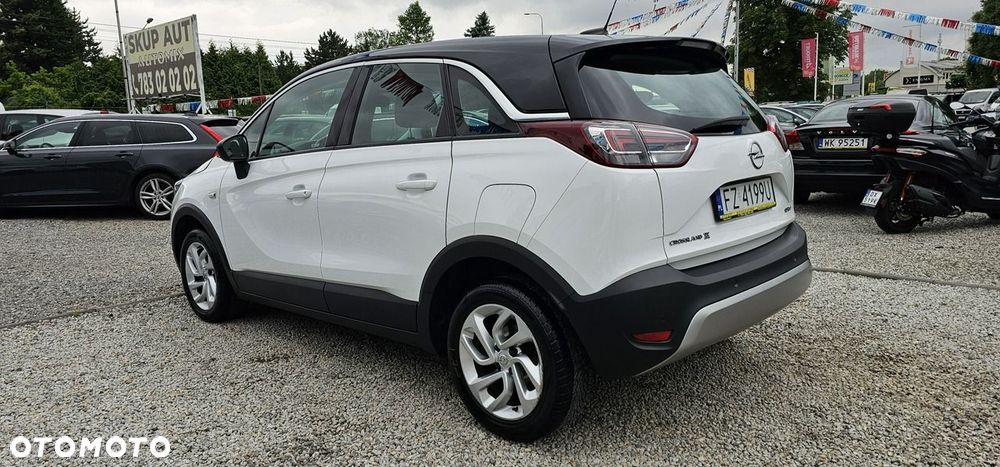 Opel Crossland X - 11
