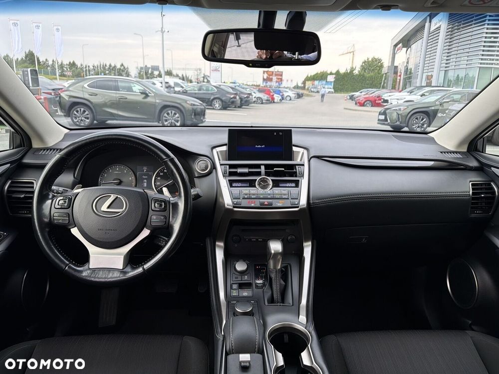 Lexus NX 200t Elite AWD - 11