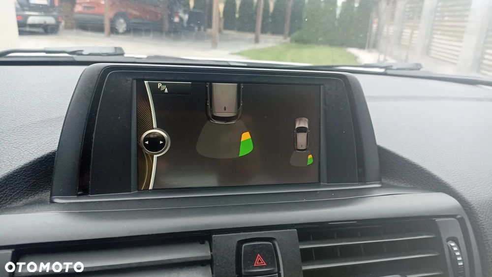 BMW Seria 1 116d - 28