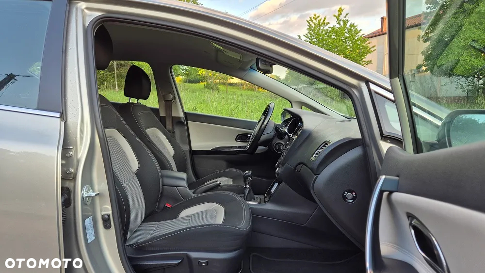 Kia Ceed 1.6 GDI ISG Spirit - 5