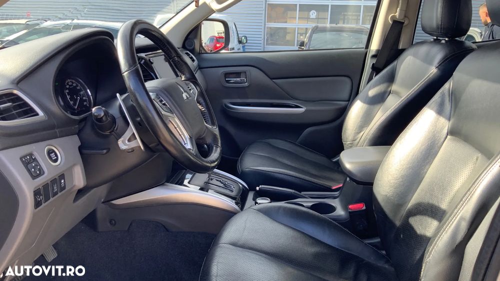Mitsubishi L200 Double Cab Instyle Aut. - 13