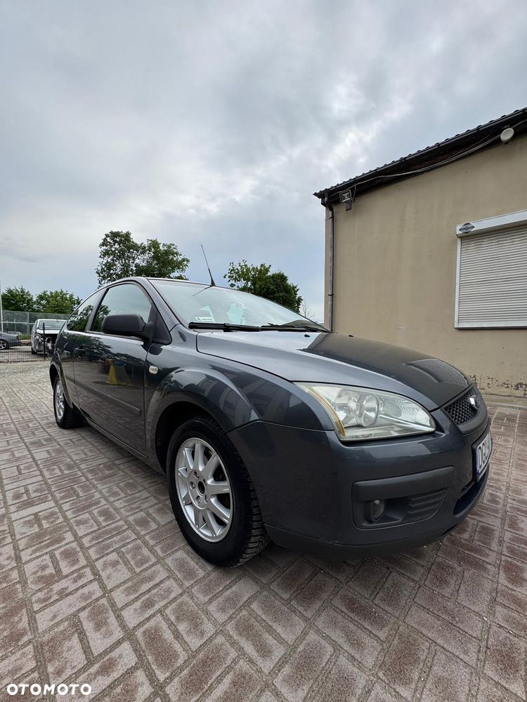 Ford Focus 1.6 Trend - 4