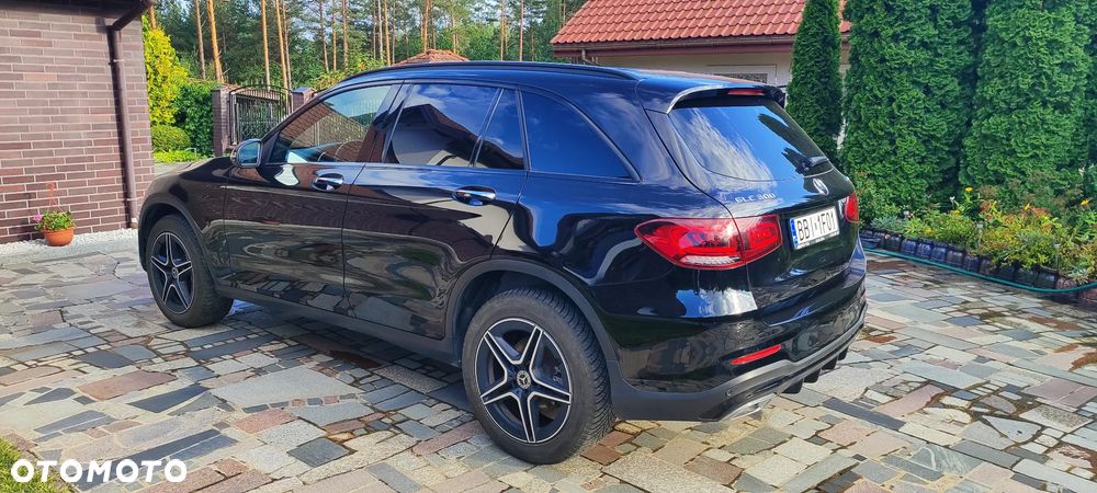 Mercedes-Benz GLC 300 4Matic 9G-TRONIC Edition AMG Line - 8