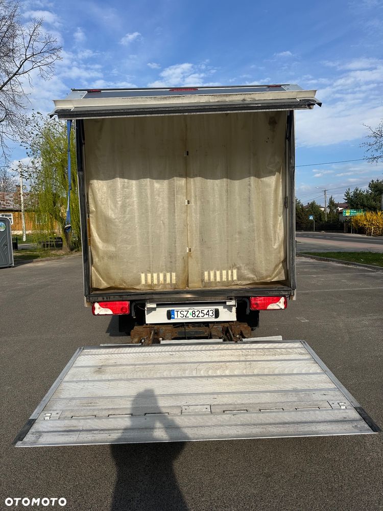 Mercedes-Benz Sprinter - 21