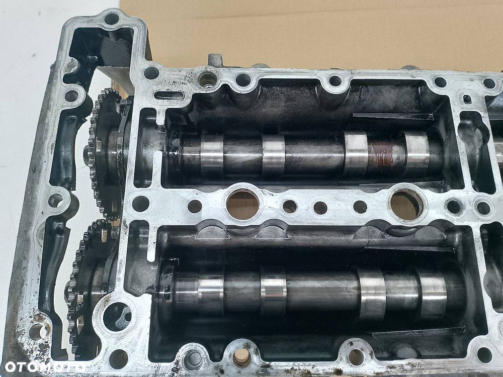 GŁOWICA IVECO DAILY III ( 00-06 ) 502295007  504080228 3.0 16V HPI - 11