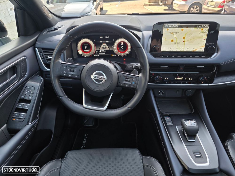 Nissan Qashqai 1.3 DIG-T Tekna + Xtronic - 27