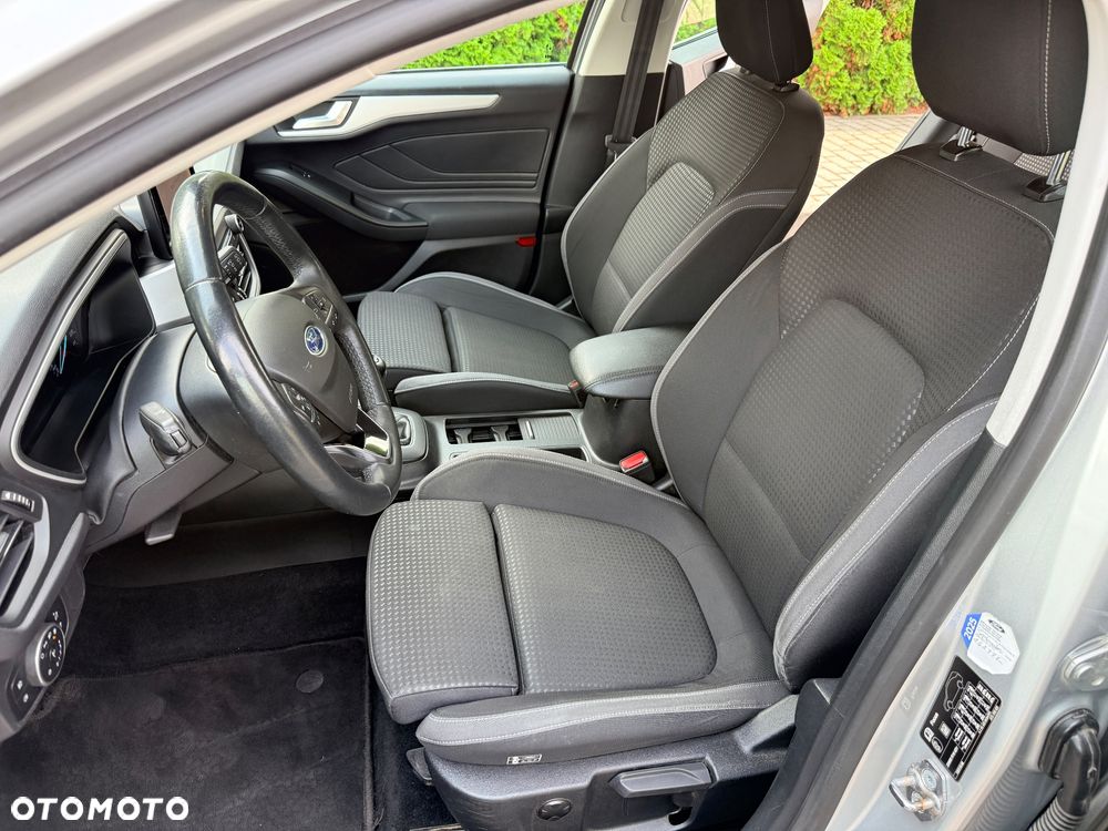 Ford Focus 1.5 EcoBlue STart-Stopp-System TITANIUM - 25