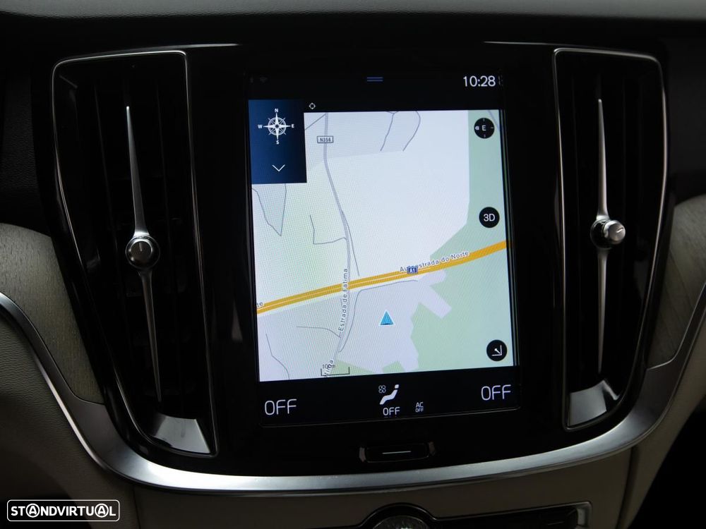 Volvo V60 2.0 D3 Inscription Geartronic - 24