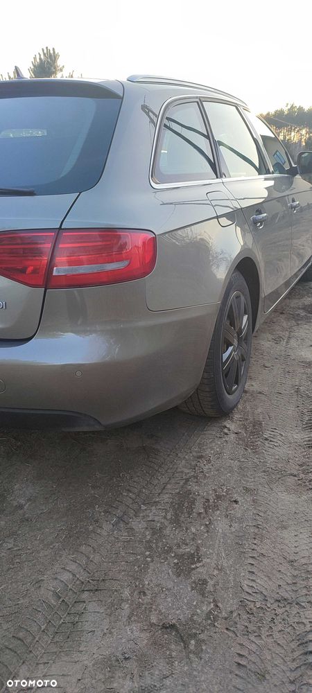 Audi A4 Avant - 3