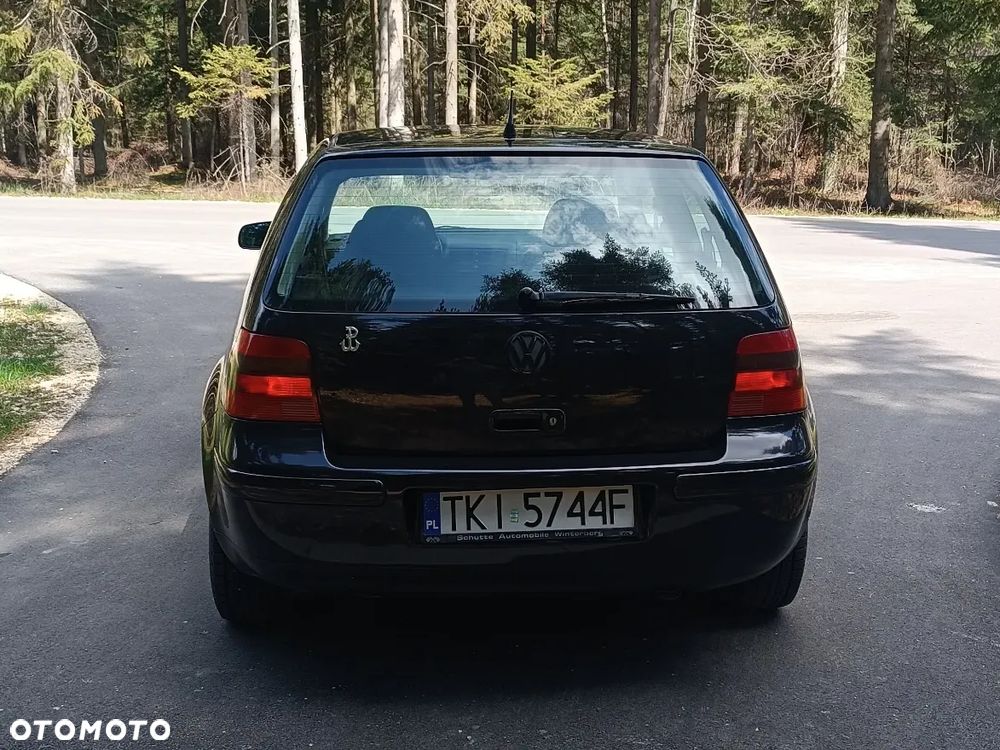 Volkswagen Golf 1.6 - 5