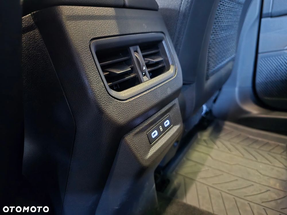 Renault Austral 1.2 E-Tech Full Hybrid 200 Iconic MMT - 20