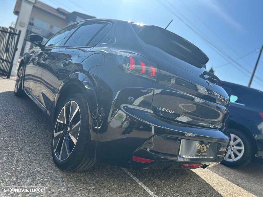 Peugeot e-208 50 kWh GT Pack - 10