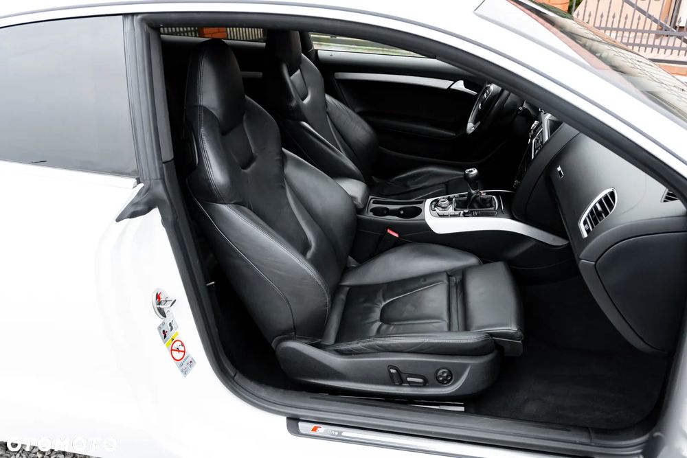 Audi A5 Coupé 2.0 TFSI - 29