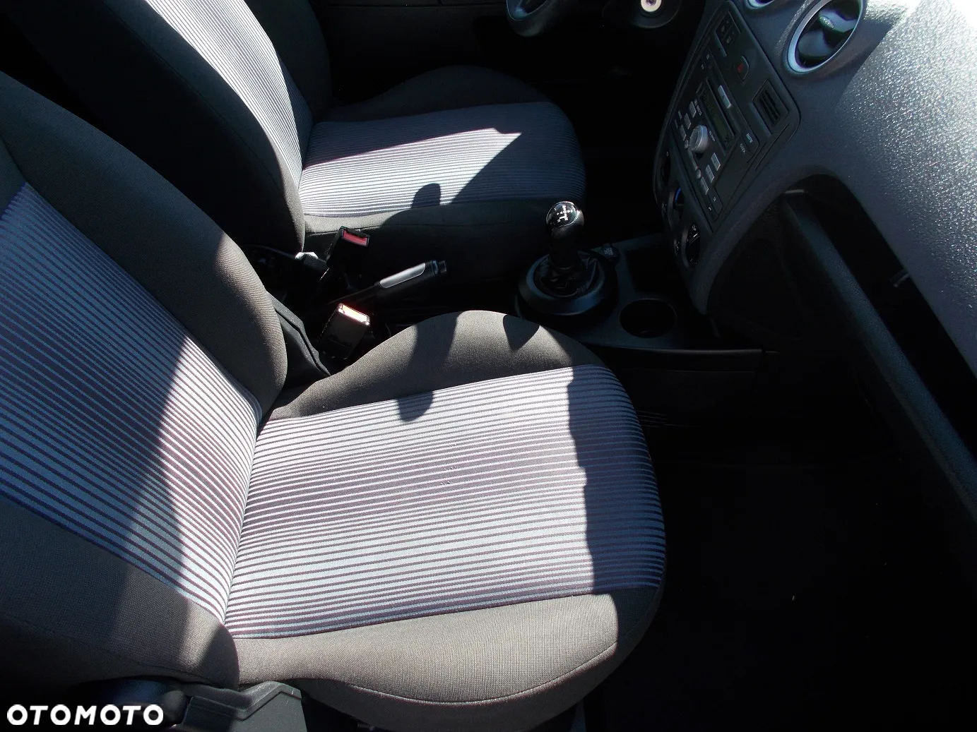 Ford Fusion 1.4 Trend - 12