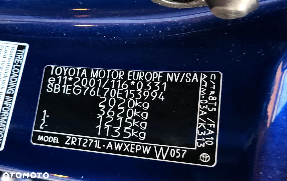 Toyota Avensis Touring Sports 1.8 Multidrive S Team Deutschland - 26