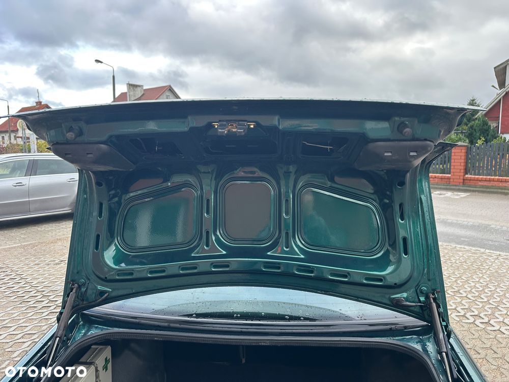 Volkswagen Vento 1.8 GL - 40