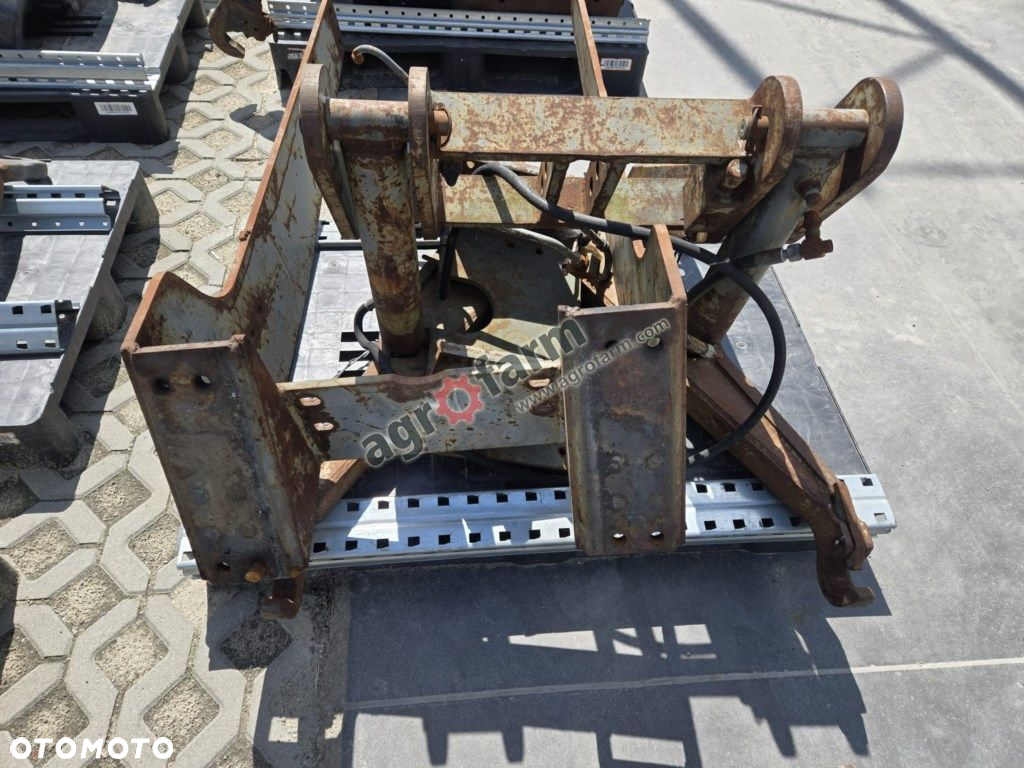 TUZ, przedni podnośnik,  Fendt 310 LSA - 3