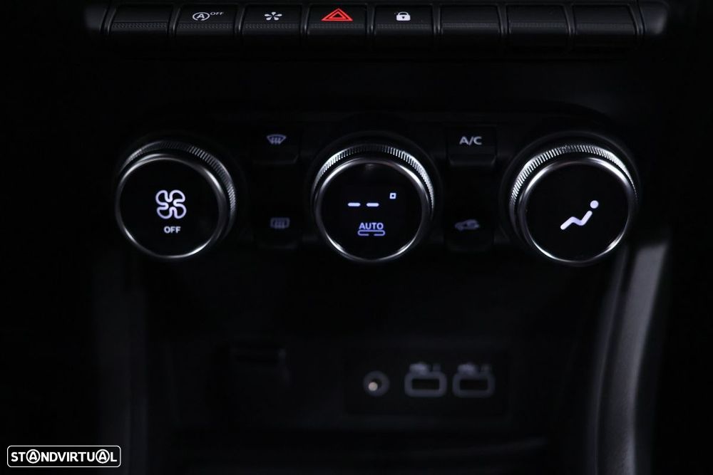 Renault Captur 1.0 TCe RS Line - 25