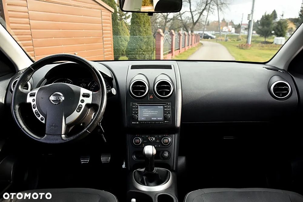 Nissan Qashqai 1.6 I-Way - 16