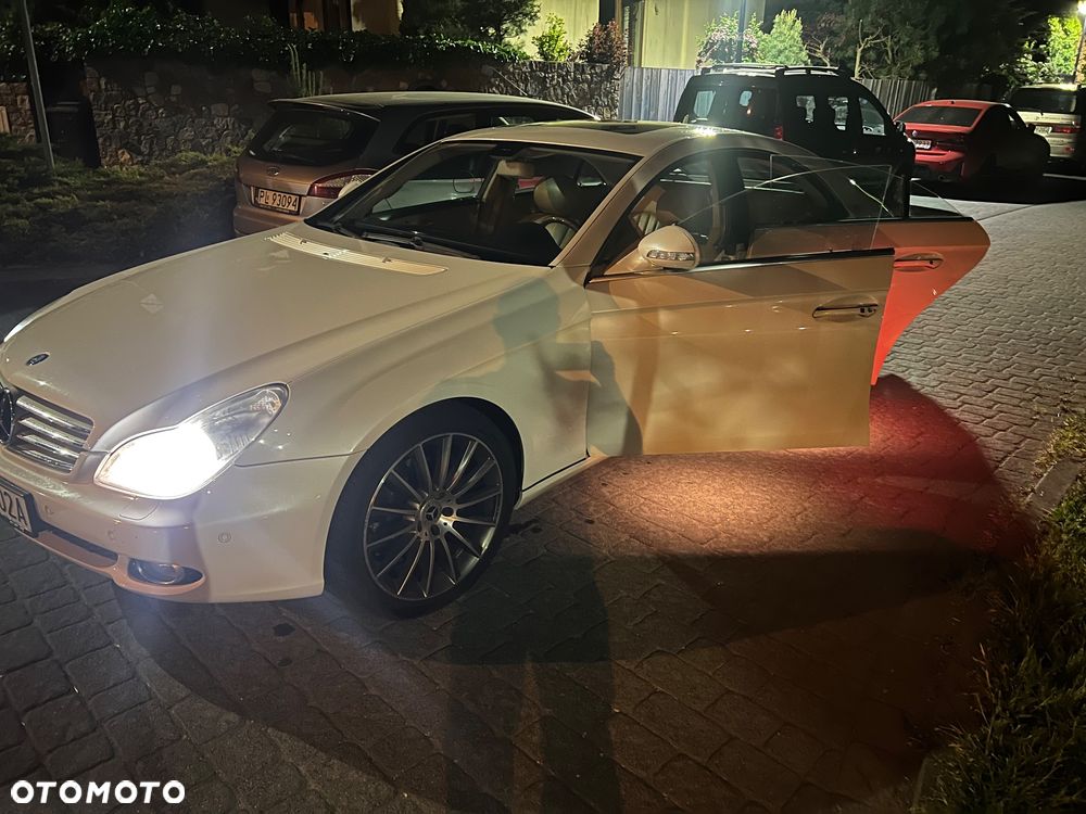 Mercedes-Benz CLS 320 CDI - 23