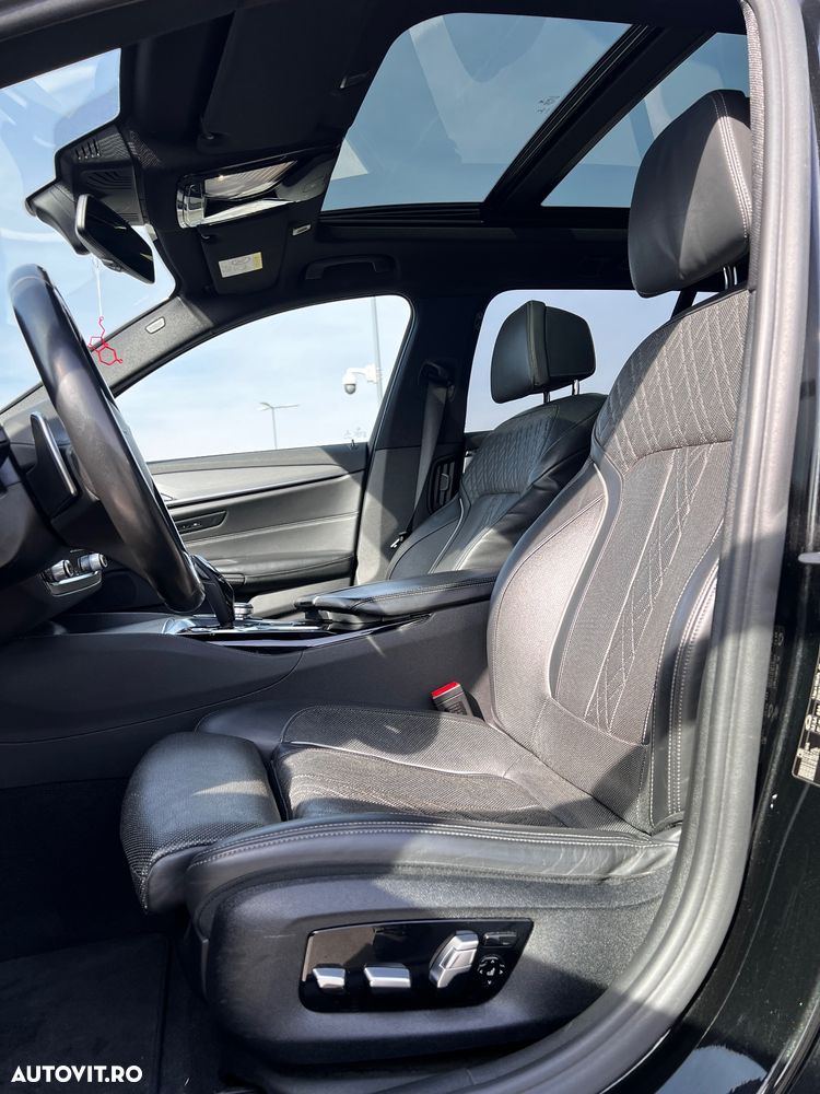 BMW Seria 5 520d Touring Aut. M Sport Edition - 12